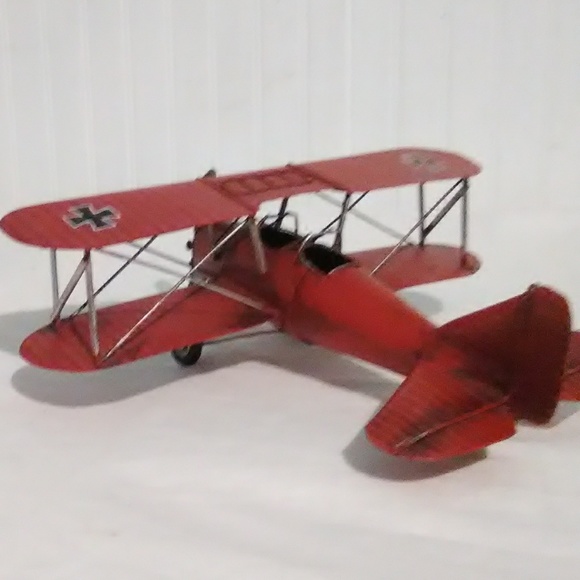 Metal Red Barron War Plane - Picture 5 of 8